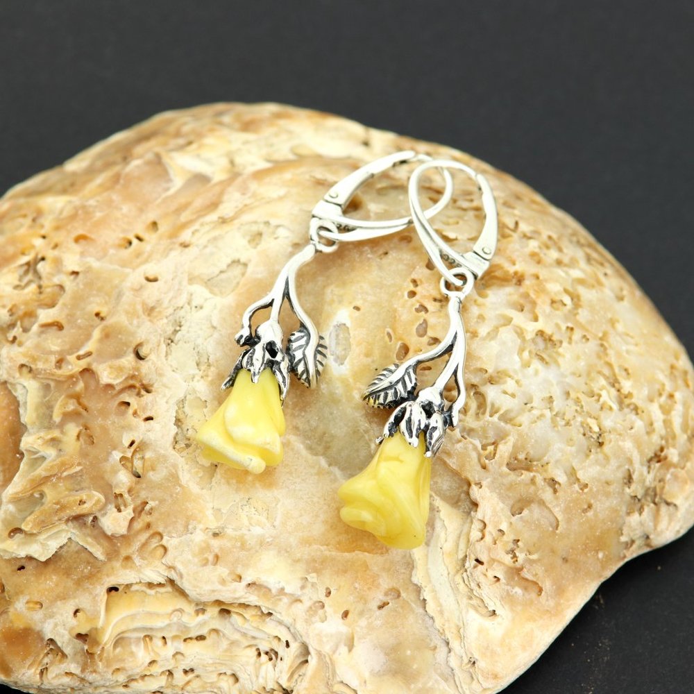 Sterling silver earrings with natural Baltic amber, amber rose drop earrings - Picture 7 of 14